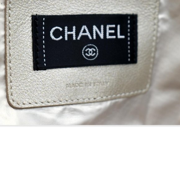 CHANEL  Coco Neige Front Pocket Quilted Velvet Backpack Bag Black main image 4